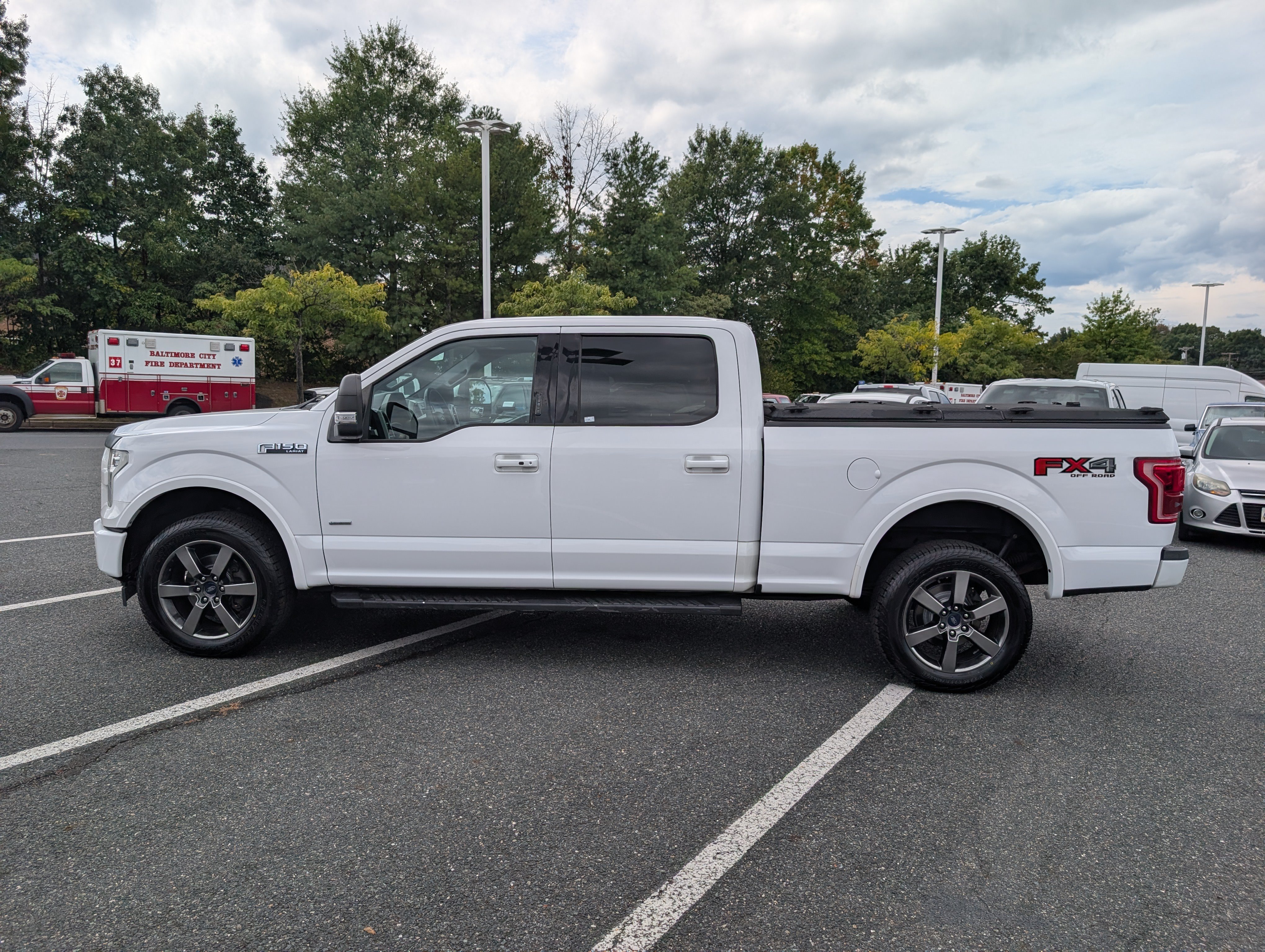Certified 2017 Ford F150 Lariat w/ Equipment Group 502A Luxury AWD/4WD image 6