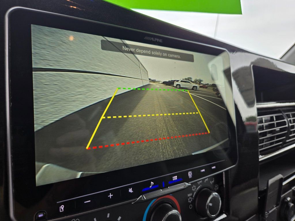 New 2025 GMC Savana 2500 w/ Driver Convenience Package image 25