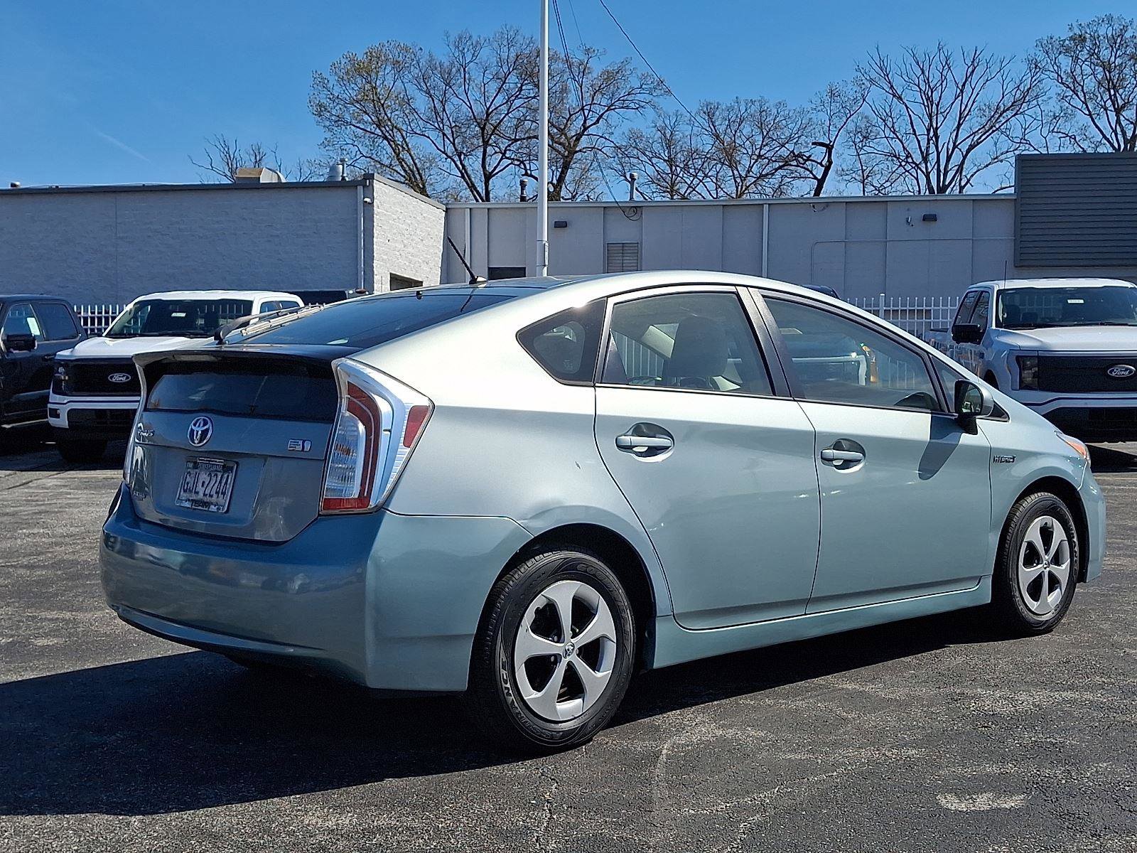 Used 2014 Toyota Prius Two FWD image 6