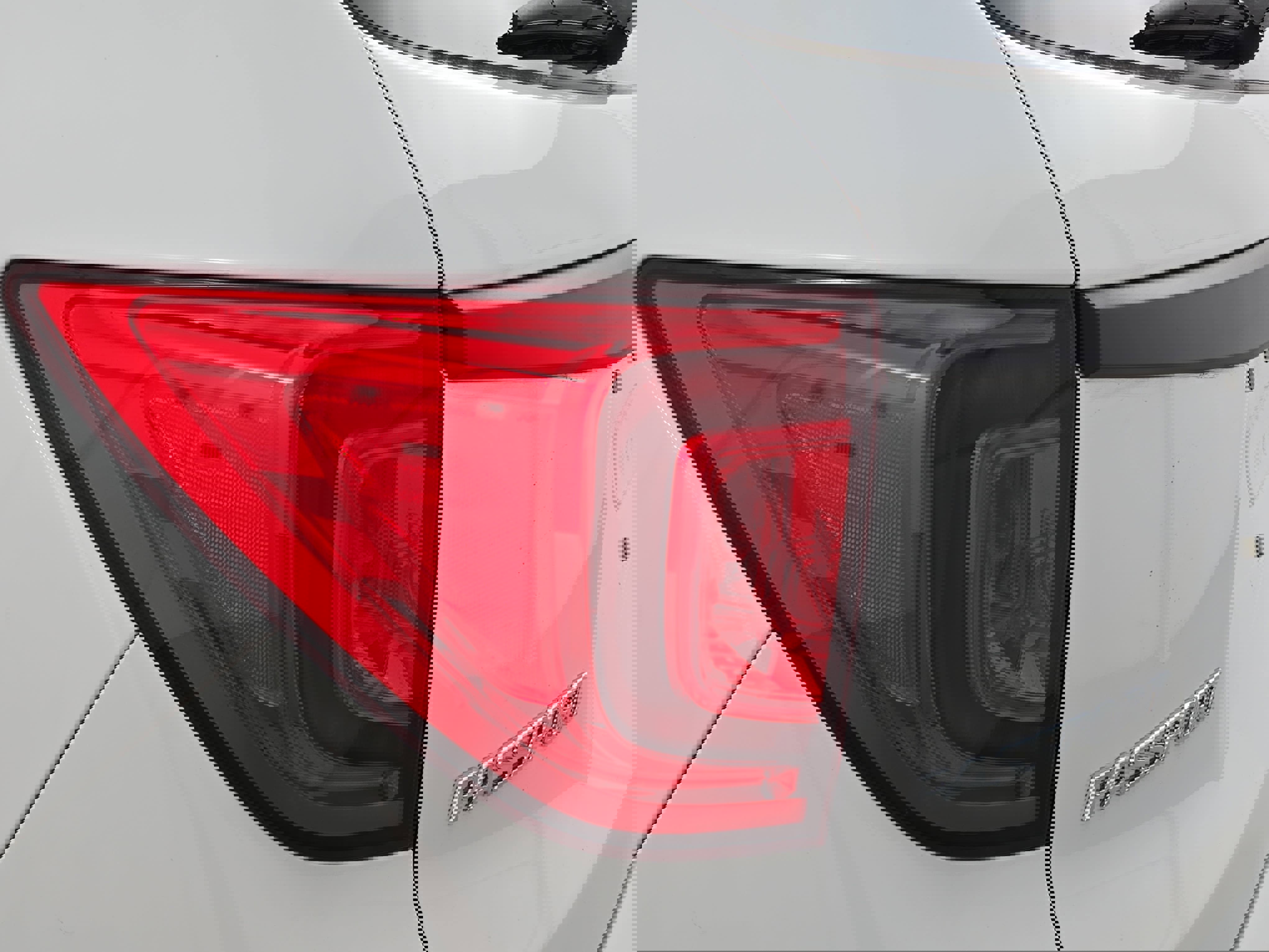 Used 2022 Honda Passport EX-L image 35