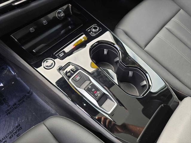 Used 2025 Audi A5 2.0T Premium w/ Convenience Package AWD/4WD image 30