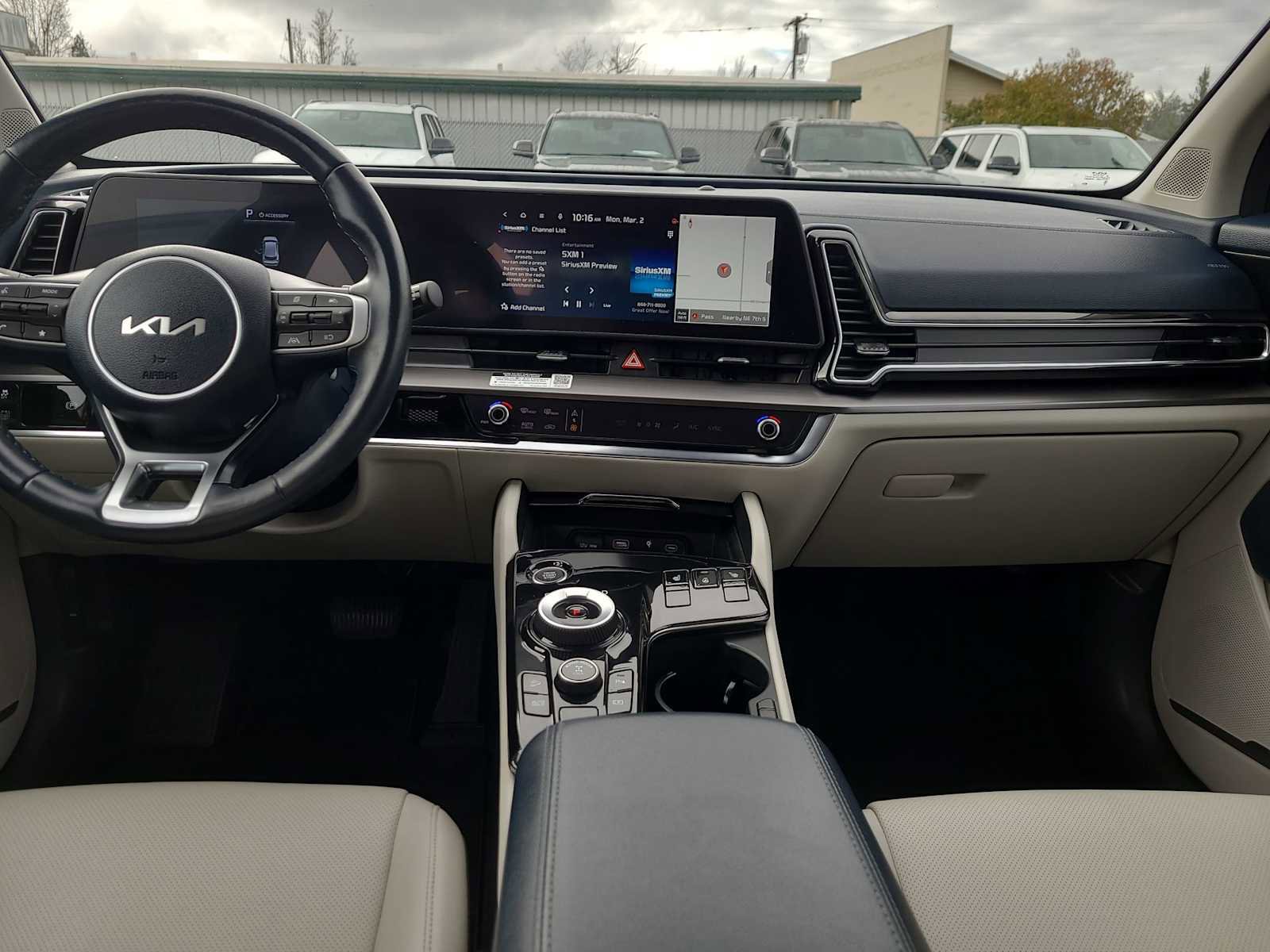 Used 2023 Kia Sportage EX w/ EX Premium Package image 18