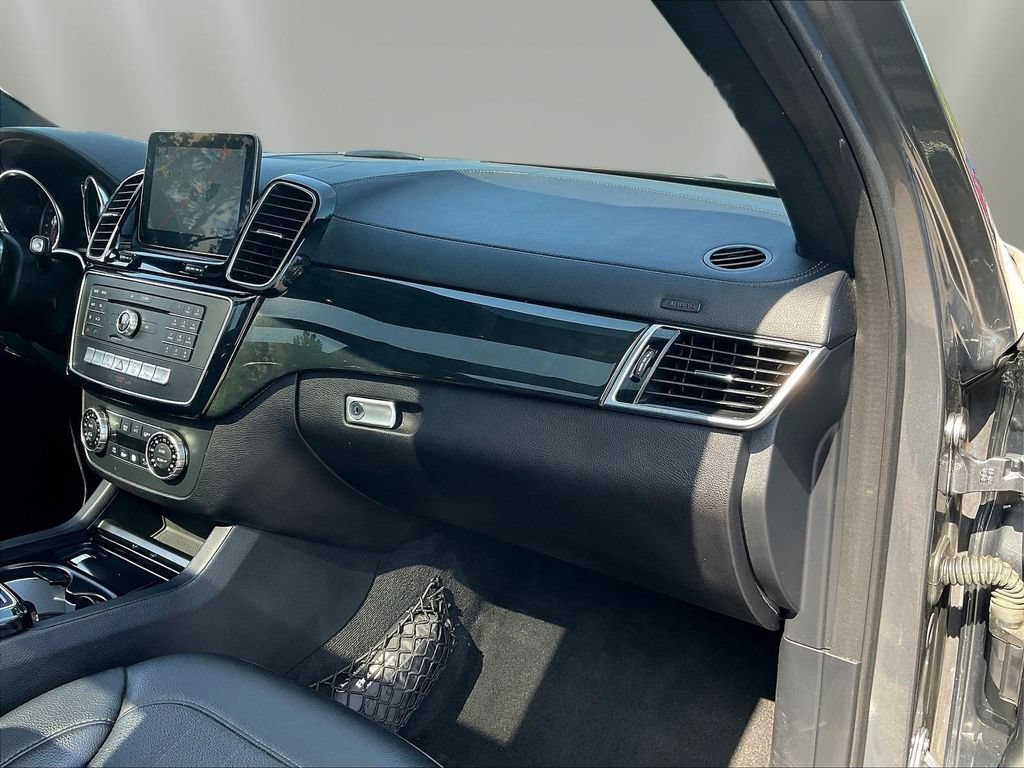 Used 2019 Mercedes-Benz GLS 450 4MATIC image 28