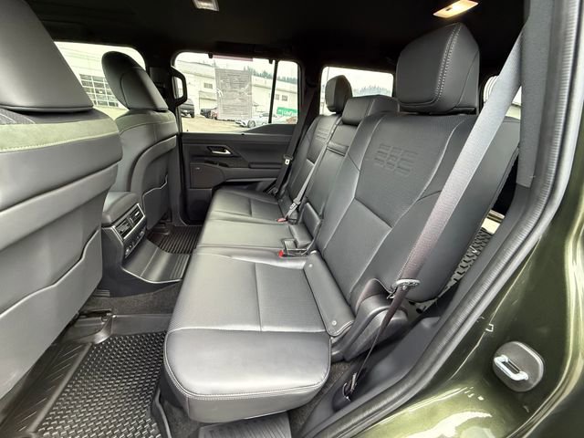 Used 2024 Lexus GX 550 550 Overtrail+ image 16
