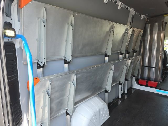 Used 2024 RAM ProMaster 3500 w/ Delivery Van Package FWD image 9