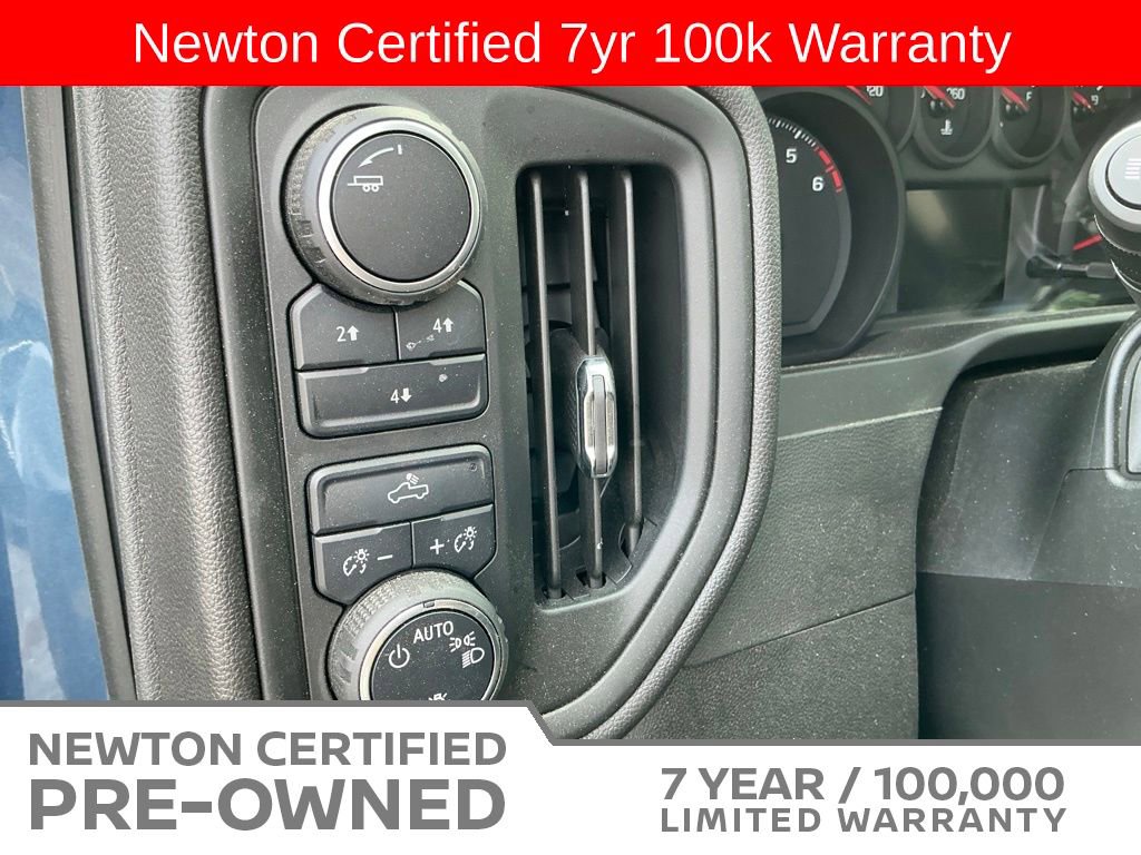 Used 2025 Chevrolet Silverado 2500 Custom w/ Custom Convenience Package AWD/4WD image 19