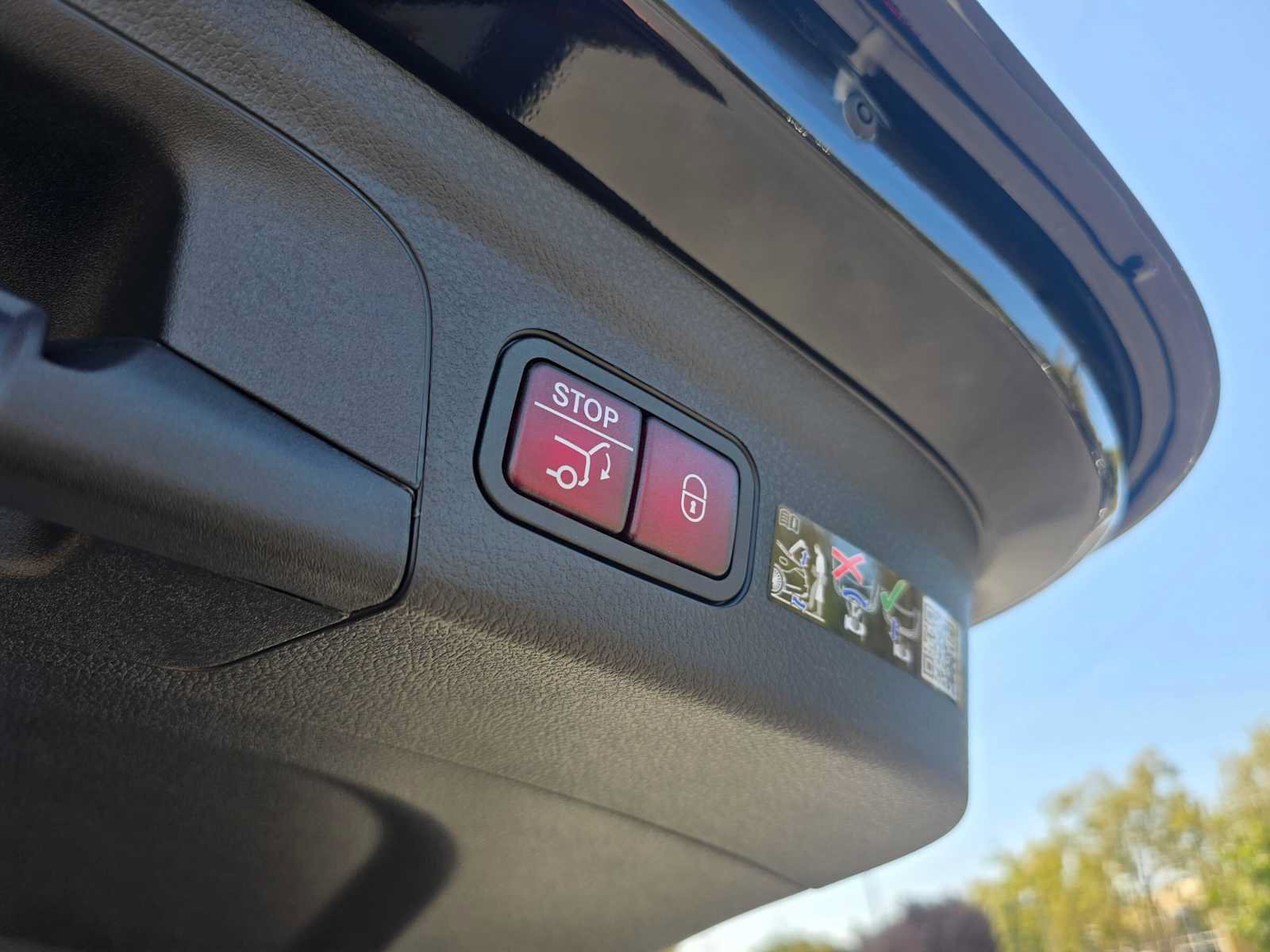 New 2026 Mercedes-Benz GLE 450e 4MATIC image 15