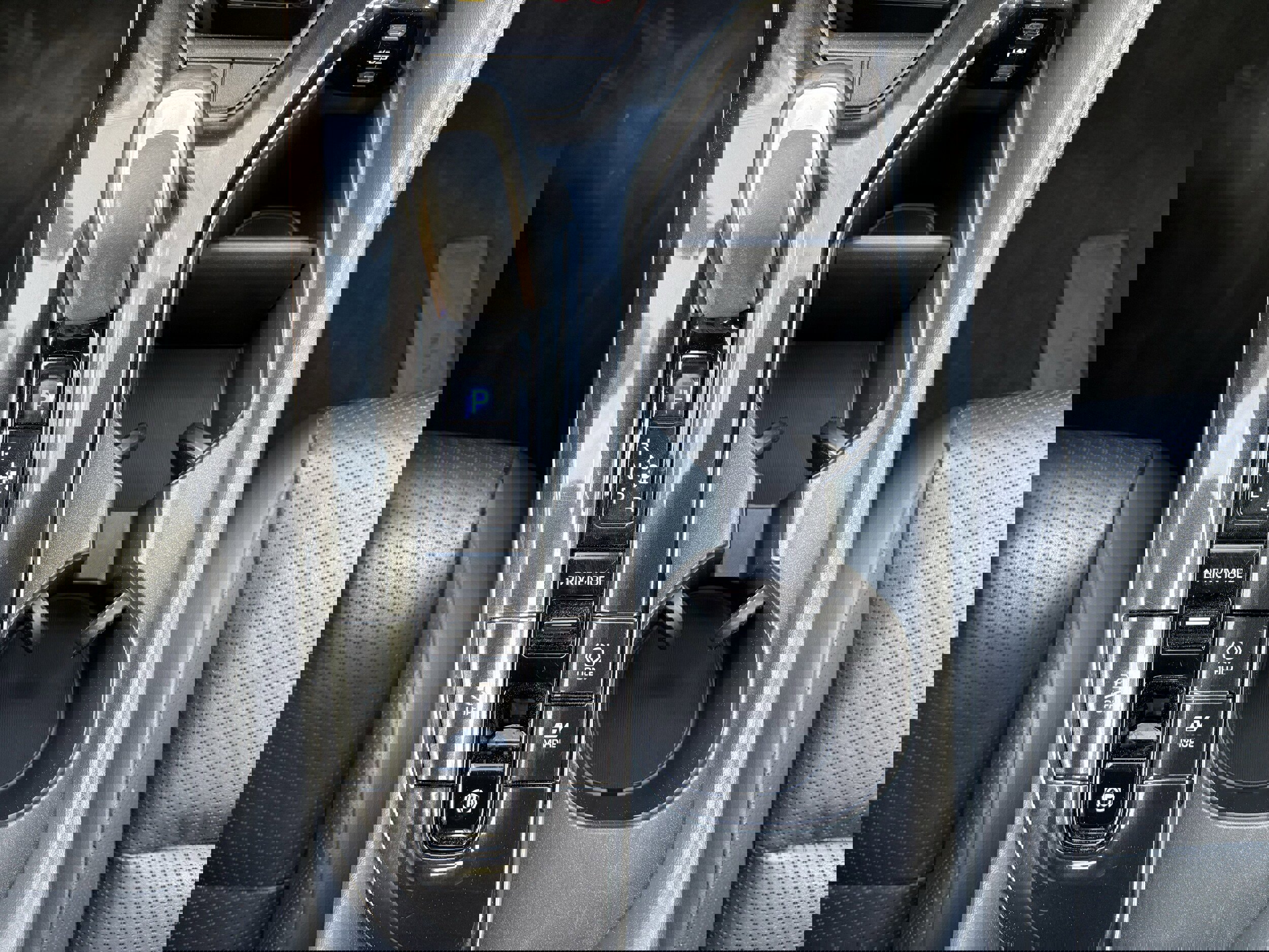 Used 2024 Toyota Crown Limited AWD/4WD image 25