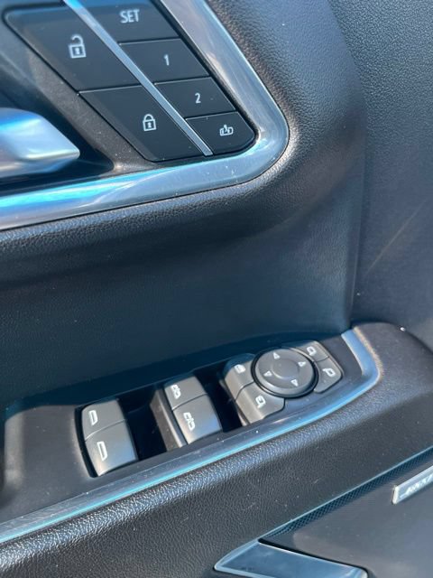 Used 2023 Chevrolet Silverado 1500 LTZ w/ LTZ Premium Package AWD/4WD image 13
