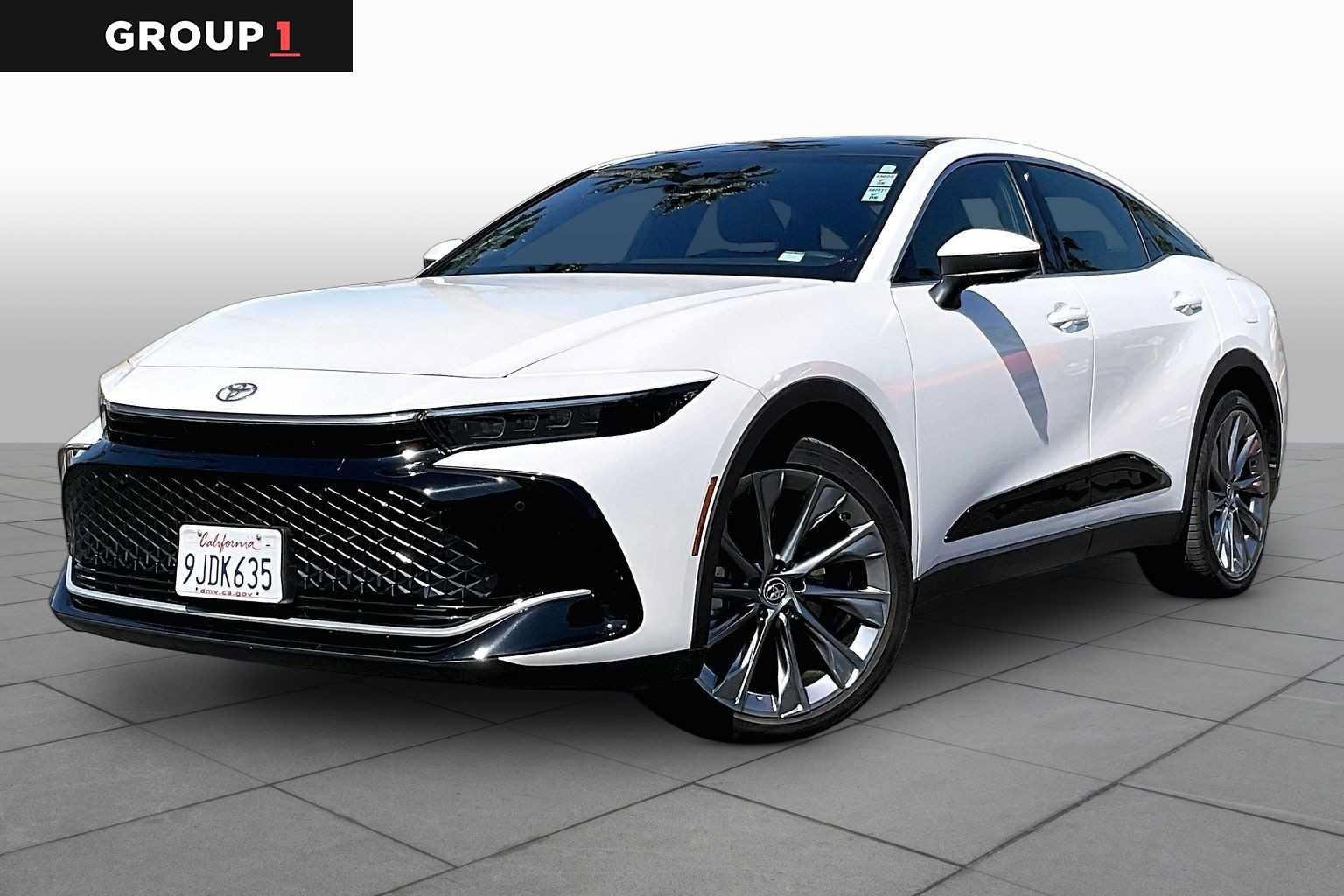 Certified 2023 Toyota Crown w/ Advanced Technology Package AWD/4WD image 1