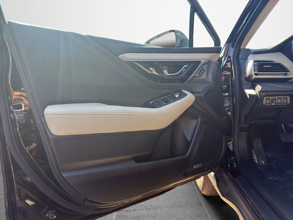 Used 2024 Subaru Outback Limited image 12