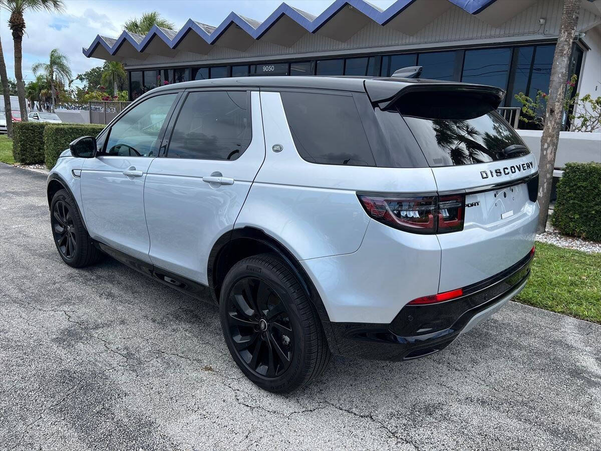 Used 2024 Land Rover Discovery Sport Dynamic SE AWD/4WD image 7