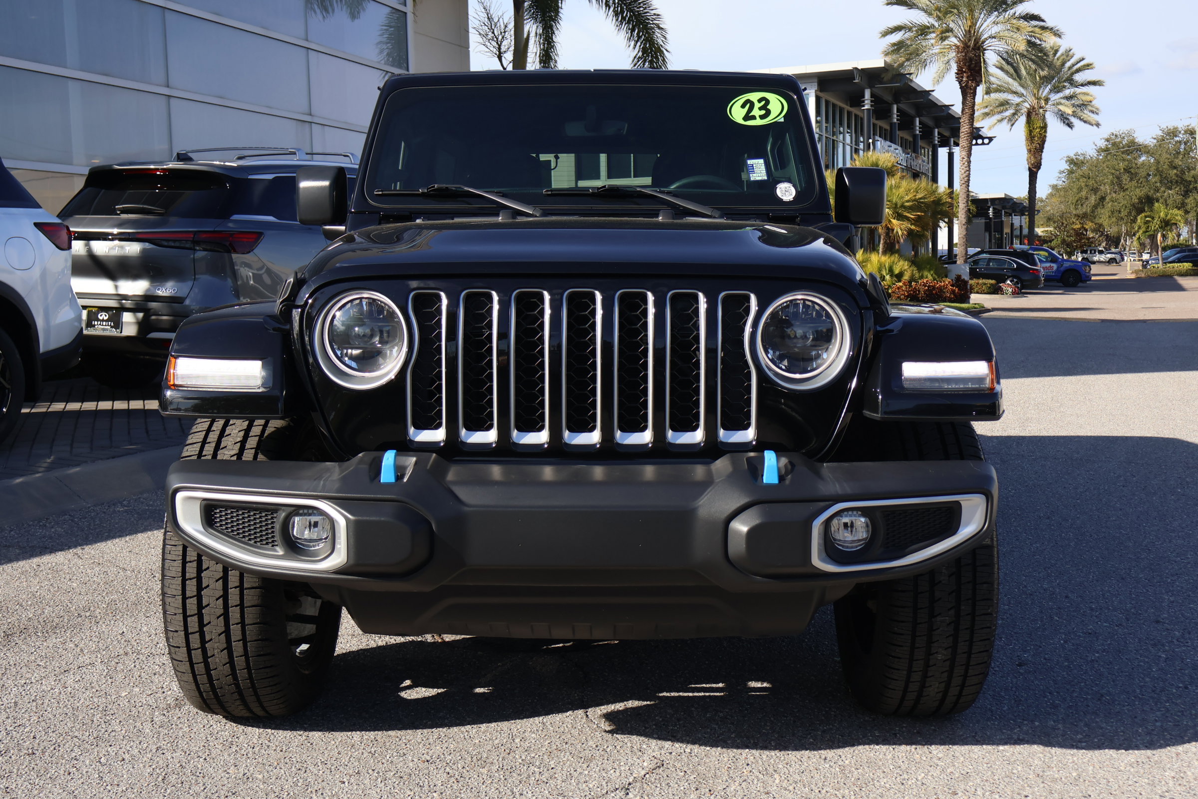 Used 2023 Jeep Wrangler Sahara w/ Cold Weather Group image 9