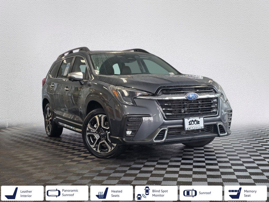 Used 2023 Subaru Ascent Touring AWD/4WD image 1
