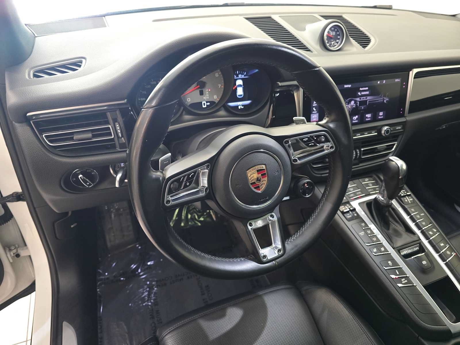 Used 2019 Porsche Macan S AWD/4WD image 2