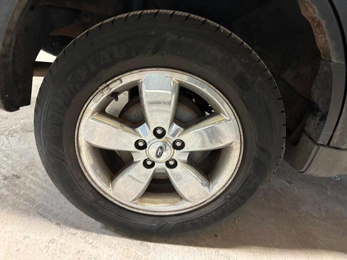 Used 2008 Ford Escape Limited AWD/4WD image 13