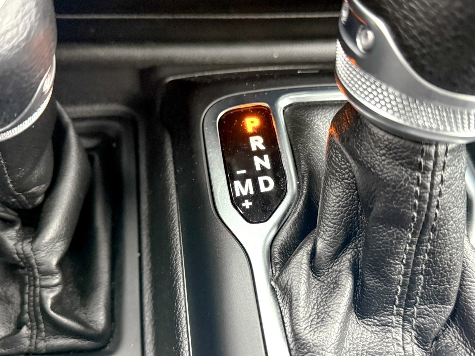 Used 2022 Jeep Gladiator Sport image 33