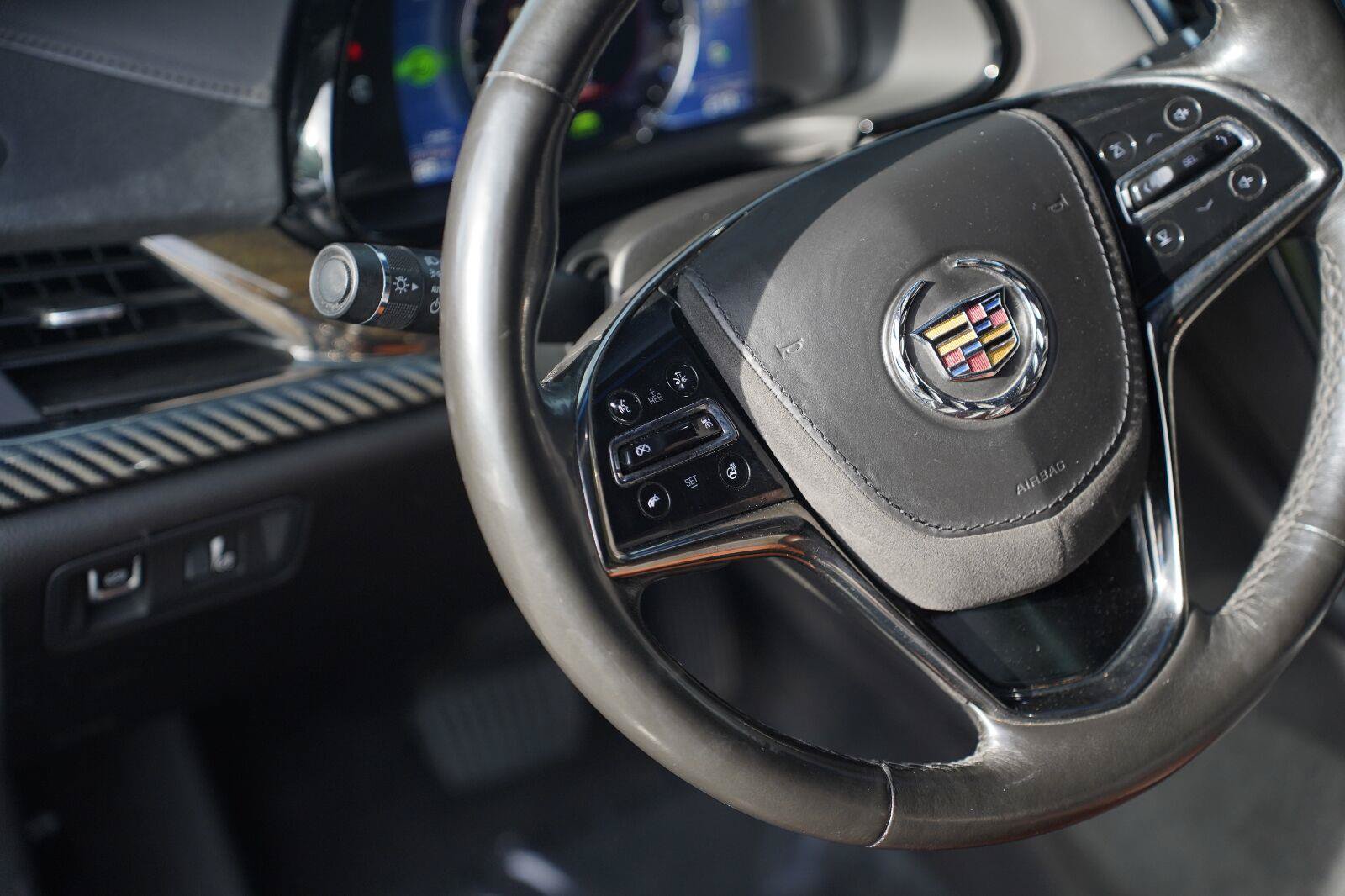 Used 2014 Cadillac ELR w/ Luxury Package FWD image 13