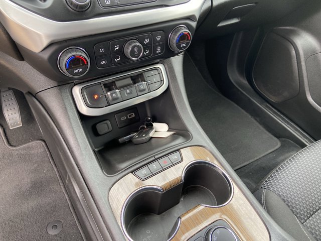 Used 2022 GMC Acadia SLE w/ Elevation Edition image 40