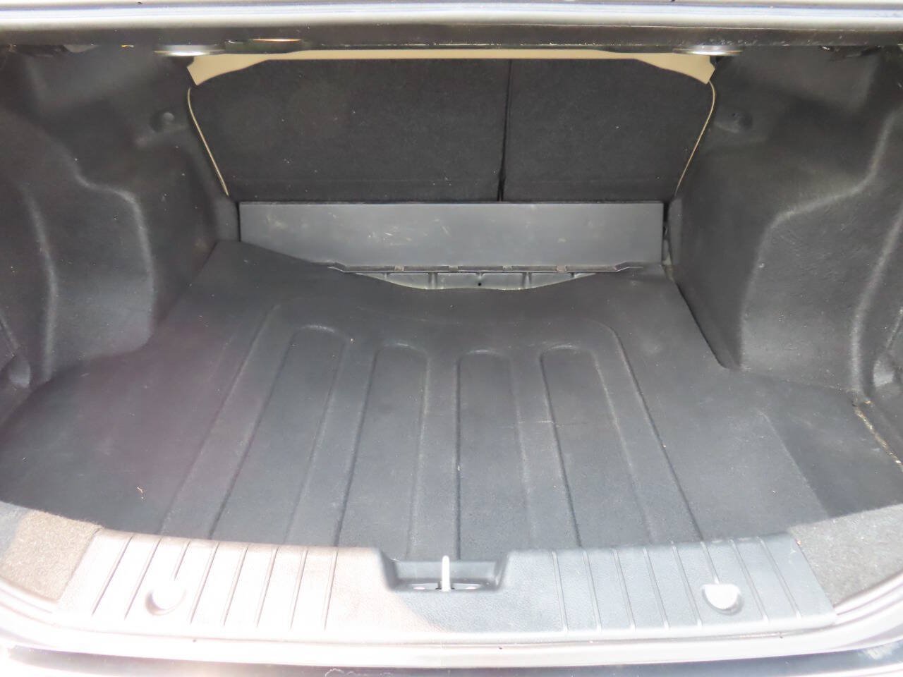 Used 2011 Chevrolet Aveo LT w/ Power and Convenience Package FWD image 14