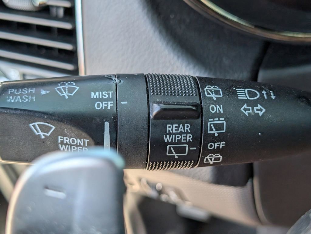 Used 2019 Dodge Durango R/T w/ Blacktop Package RWD image 27