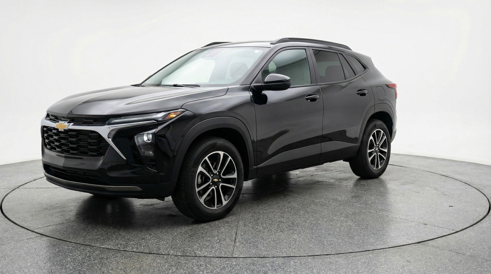 Used 2025 Chevrolet TrailBlazer LT image 3