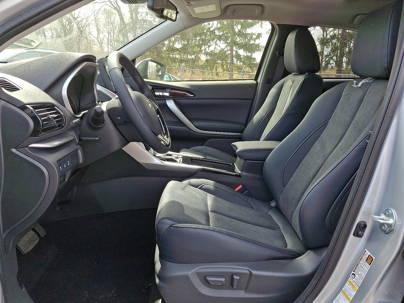 New 2025 Mitsubishi Eclipse Cross SE image 14