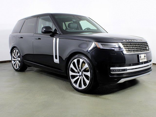 Used 2025 Land Rover Range Rover Autobiography AWD/4WD image 9
