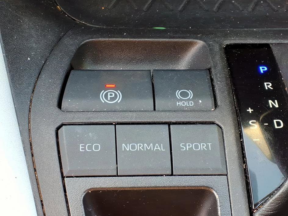 Certified 2023 Toyota RAV4 LE image 19