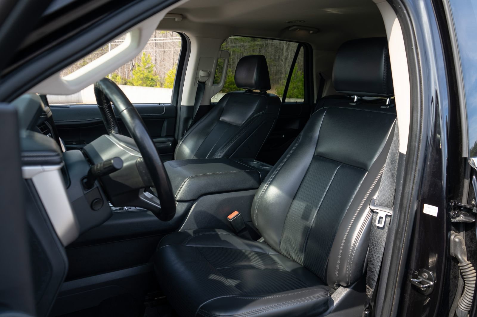 Used 2024 Ford Expedition Max XLT AWD/4WD image 15
