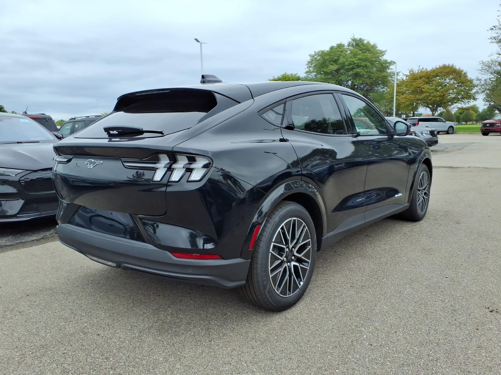 New 2026 Ford Mustang Mach-E Premium AWD/4WD image 6