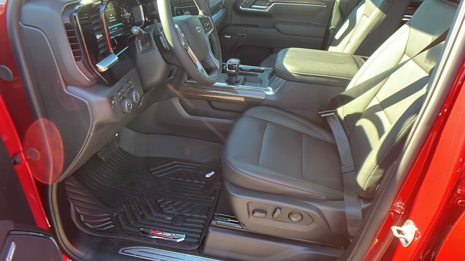 Used 2026 Chevrolet Silverado 1500 RST w/ RST All Star Premium Package image 13