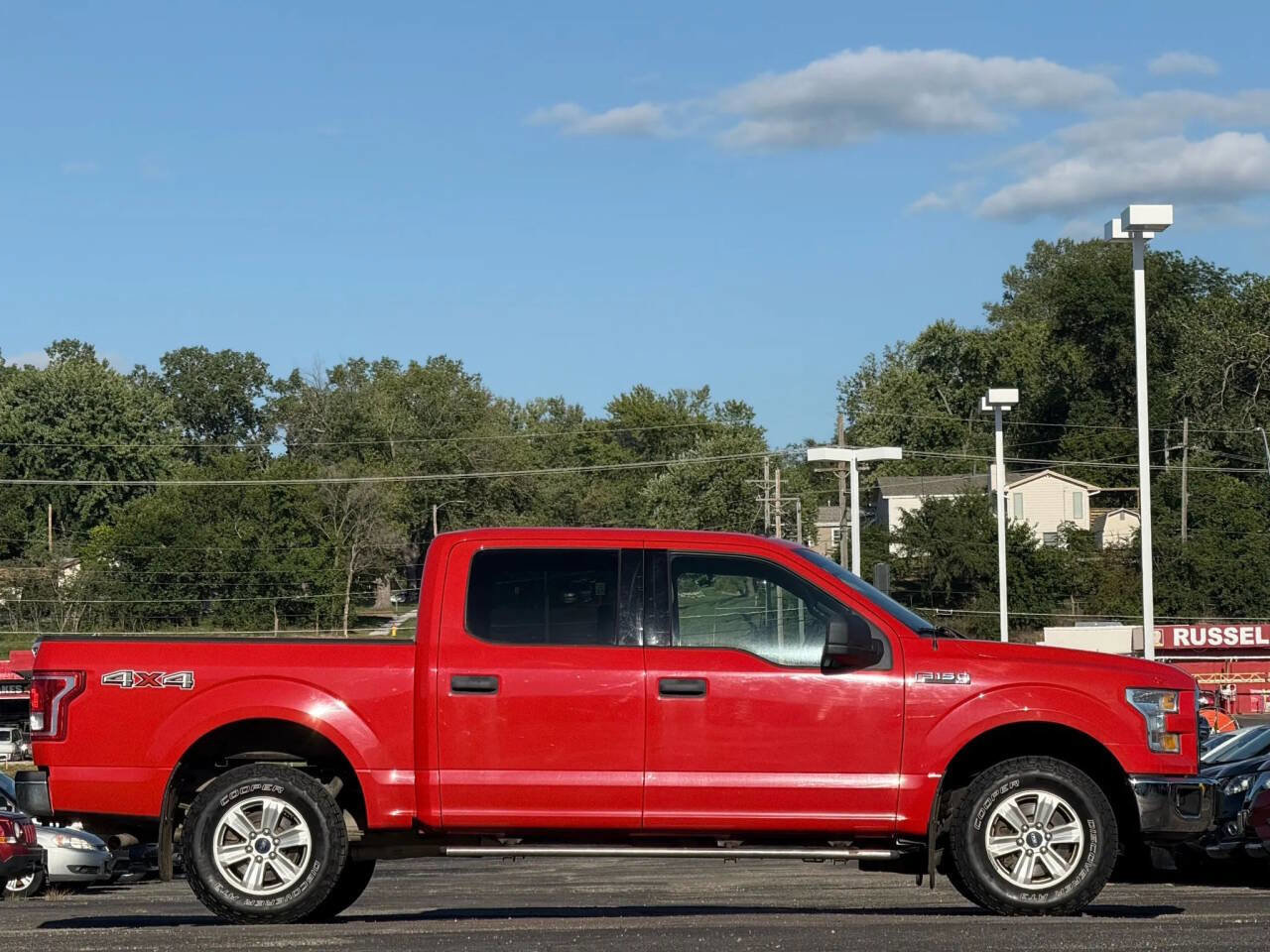 Used 2015 Ford F150 XLT image 2
