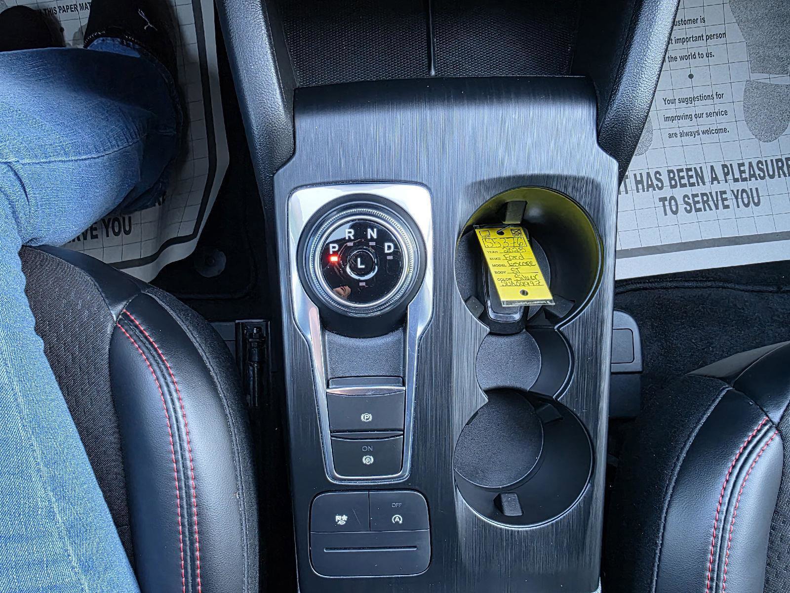 Used 2025 Ford Escape ST-Line image 22