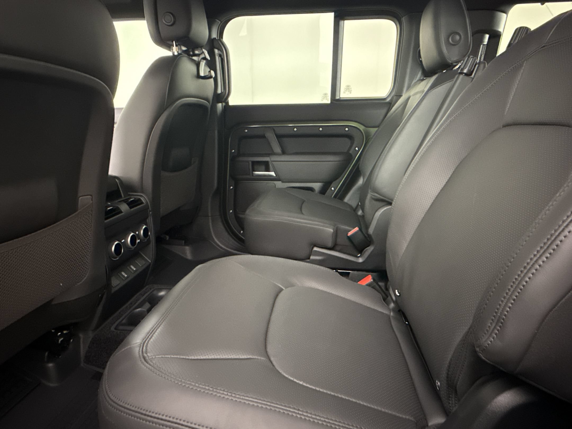New 2026 Land Rover Defender 130 S AWD/4WD image 24