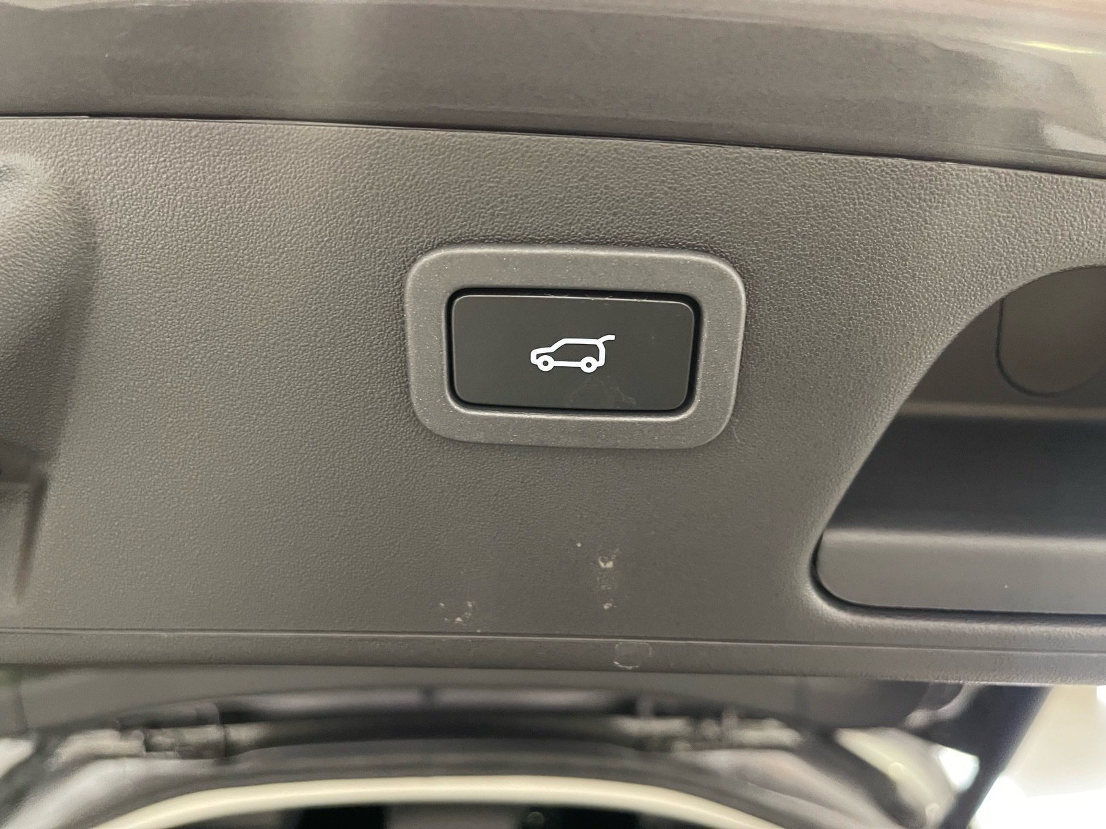 Used 2021 Jaguar E-PACE SE AWD/4WD image 35