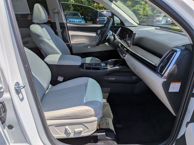 Used 2025 Kia Sorento EX w/ EX Panoramic Sunroof Package FWD image 26