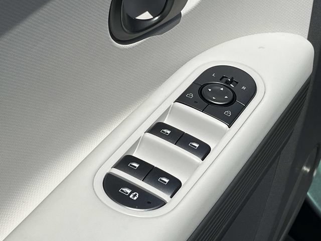New 2026 Hyundai Ioniq 5 SE RWD image 24