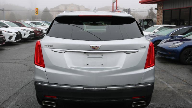 Used 2017 Cadillac XT5 FWD image 7