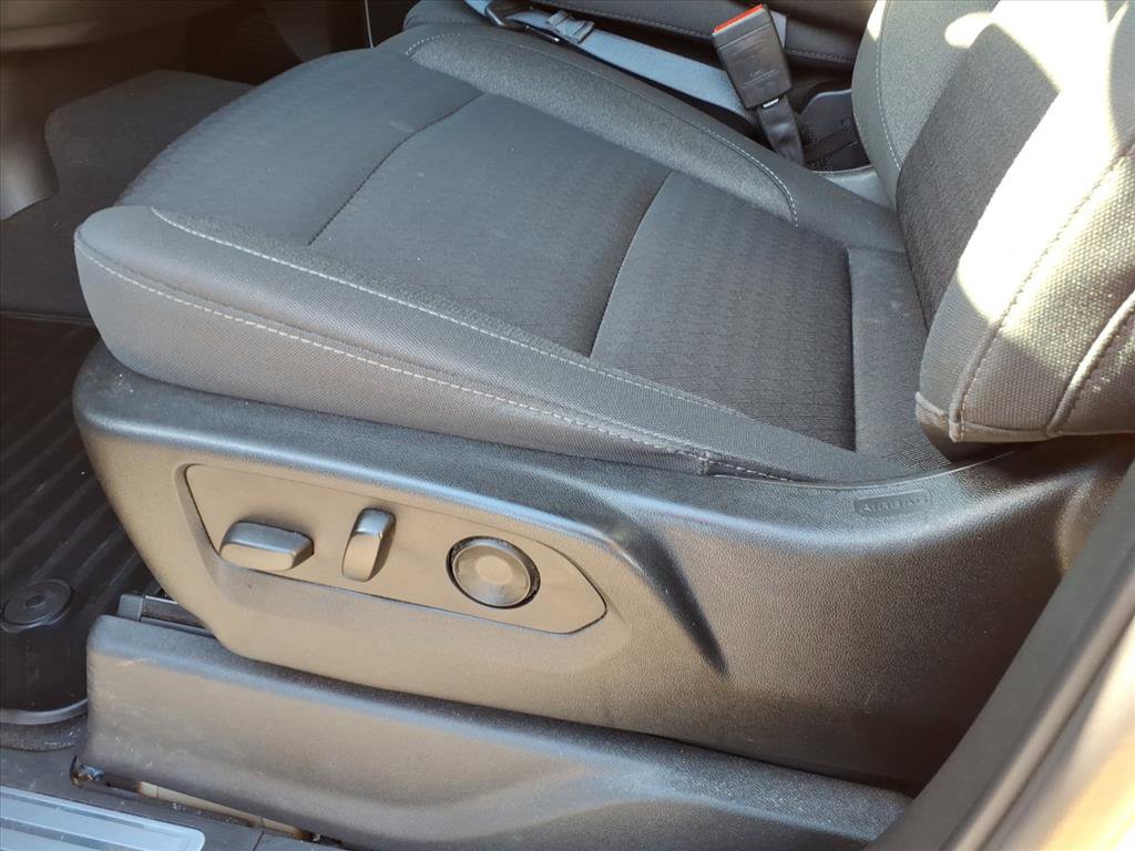 Used 2022 GMC Sierra 1500 Elevation image 9