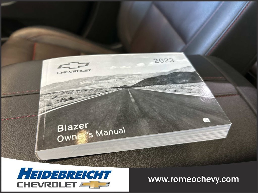 Used 2023 Chevrolet Blazer RS w/ Driver Confidence II Package AWD/4WD image 29
