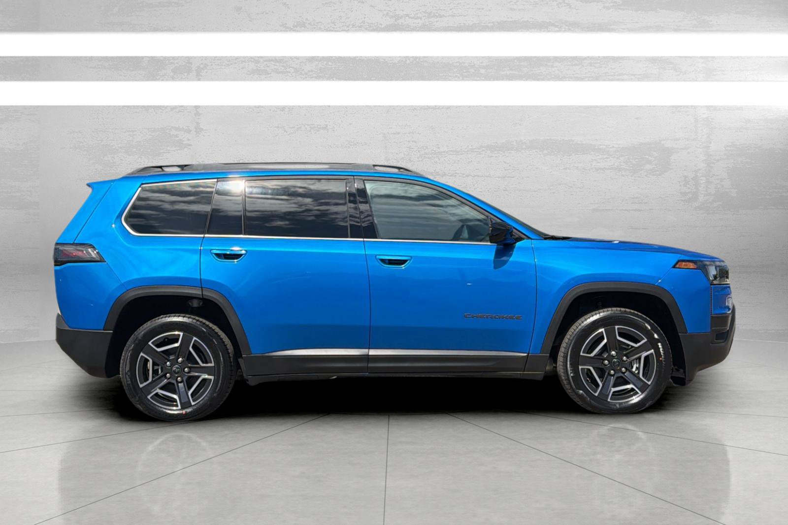 New 2026 Jeep Cherokee Laredo AWD/4WD image 4