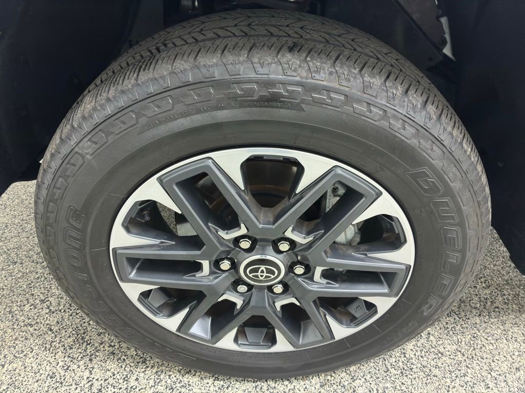 Used 2023 Toyota Tundra Limited image 13