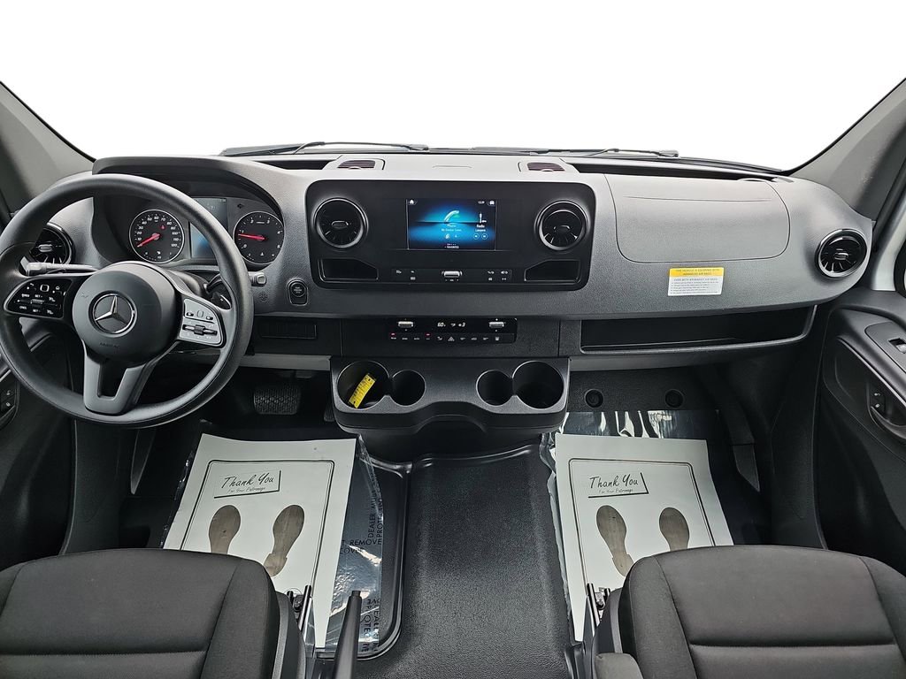 Used 2024 Mercedes-Benz Sprinter 2500 image 12