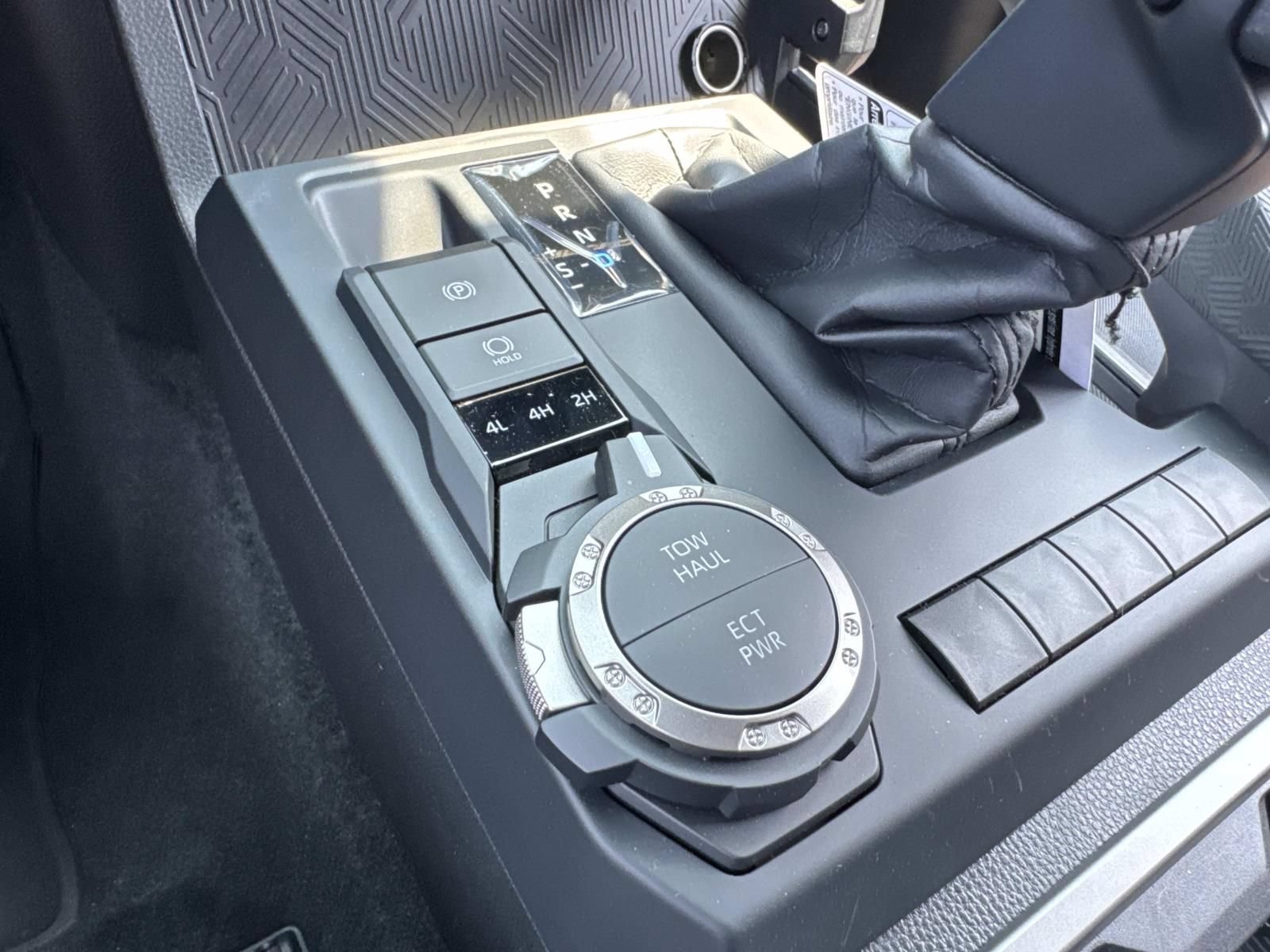 New 2026 Toyota Tacoma SR5 AWD/4WD image 15
