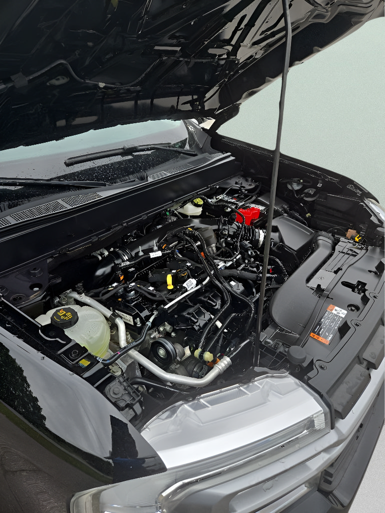 Used 2024 Ford Maverick Lariat AWD/4WD image 8