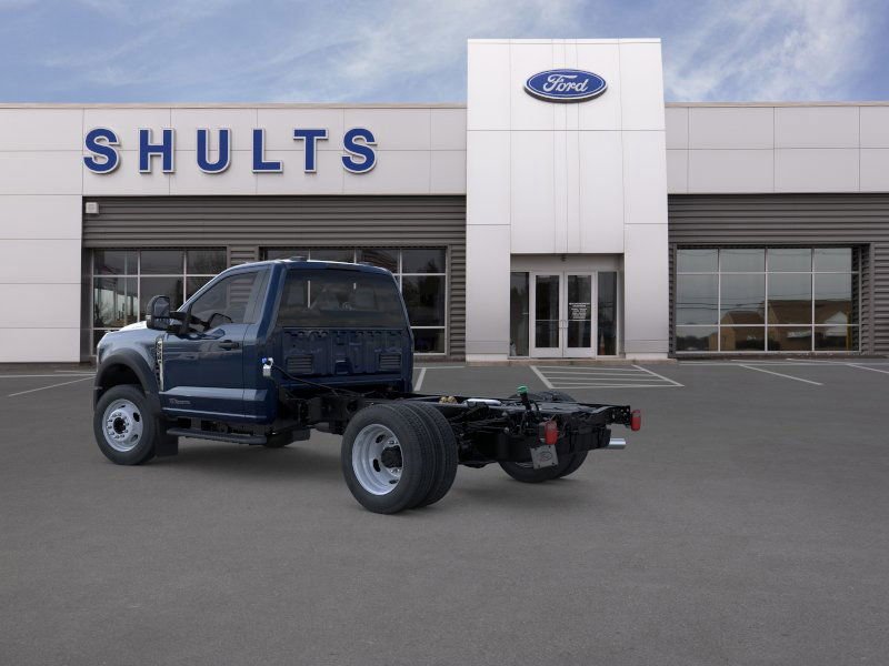 New 2025 Ford F550 4x4 Regular Cab Super Duty image 4