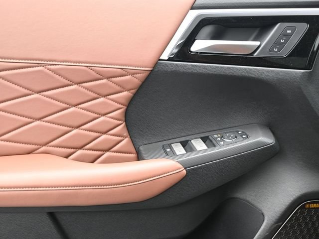 New 2026 Mitsubishi Outlander SEL FWD image 7