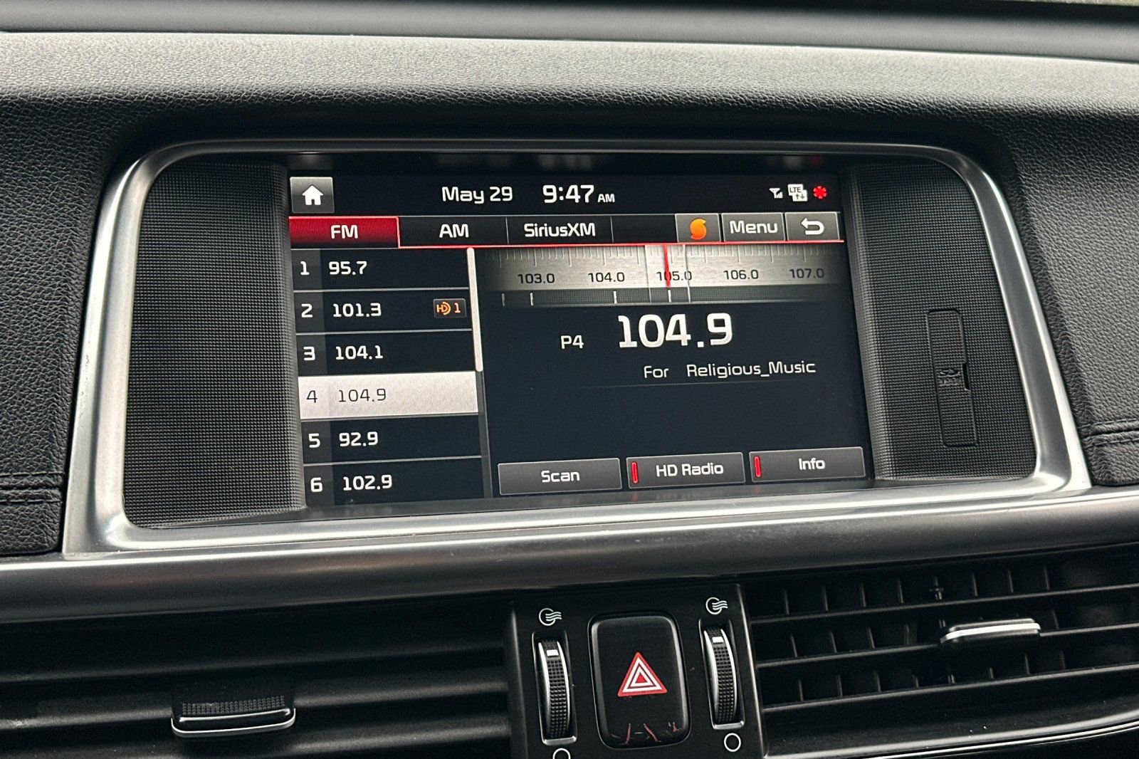 Used 2018 Kia Optima EX FWD image 25