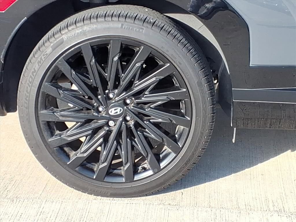 Used 2024 Hyundai Santa Fe Calligraphy image 6